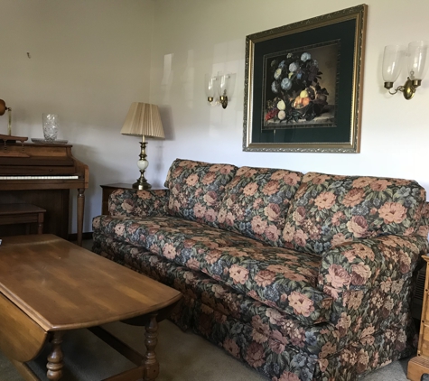 Hillsborough Upholstery - Hillsborough, NJ