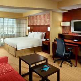 Courtyard by Marriott - Clarksville, TN