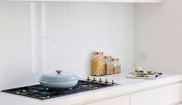 e&s - Blackburn, VIC