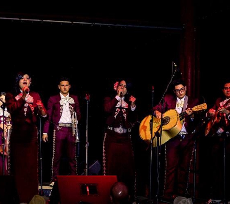 Mariachi Real Azteca - El Paso, TX