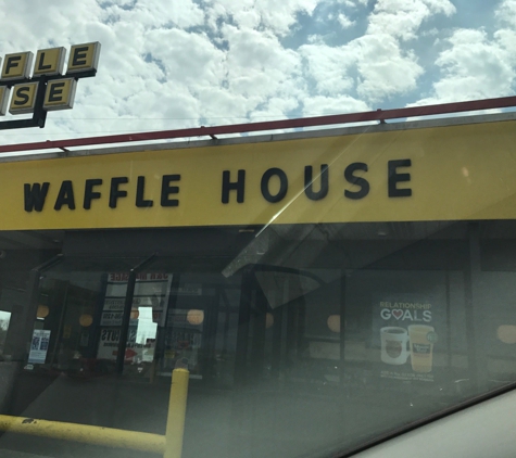 Waffle House - Baton Rouge, LA