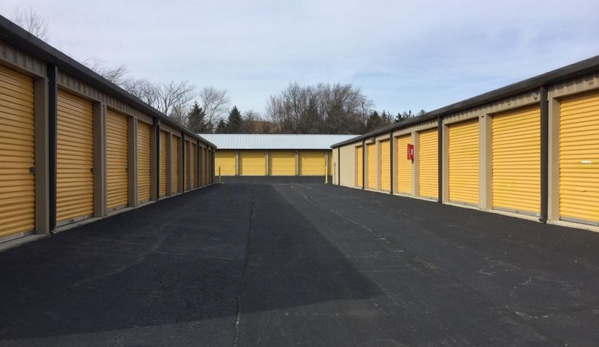 Life Storage - Lindenhurst - Lindenhurst, IL