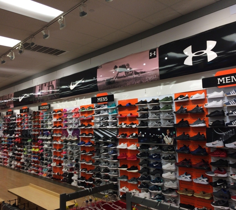 Hibbett Sports - Lake Jackson, TX