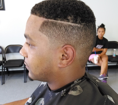 Miracle Barbershop - Orange Park, FL