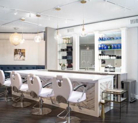 VI Beauty Lab - Wayzata, MN