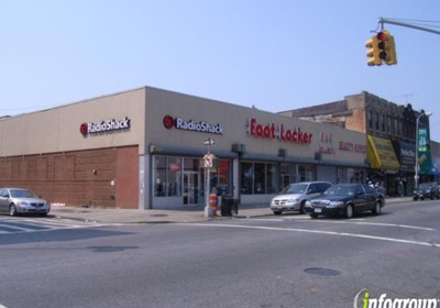 Foot Locker - Brooklyn, NY 11212