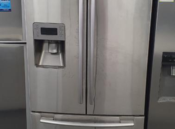 Cool Cats Refrigeration - Geelong West, VIC. Our new big fridge