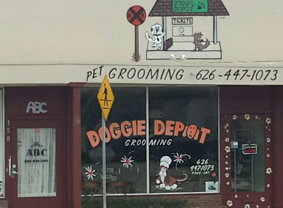 Doggie Depot - Arcadia, CA. Outside