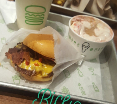 Shake Shack - Houston, TX