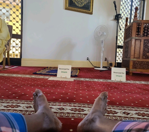 Masjid Umar Ibn Al-Khattab - Los Angeles, CA