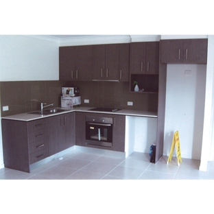 Cut 'N' Edge Kitchens - Molendinar, QLD