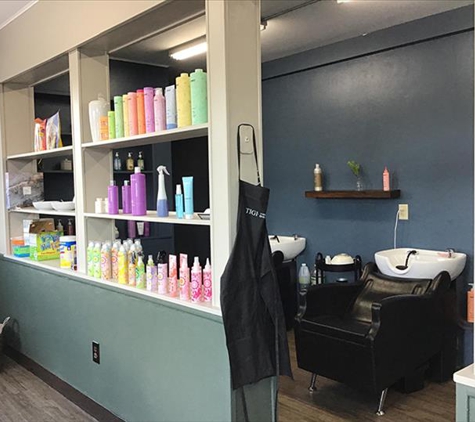 Little Charm Beauty Salon - Greensburg, IN