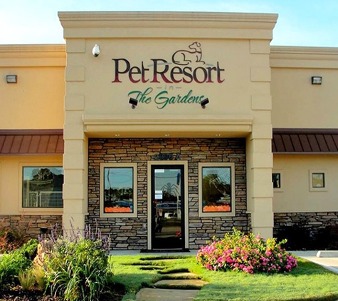 Pet Resort In The Gardens - Arlington, TX