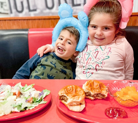 Friendly's - Nottingham, MD