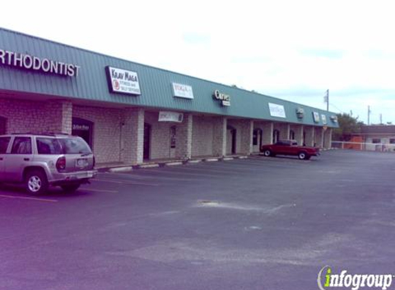 Hwy 79 Animal Clinic - Round Rock, TX