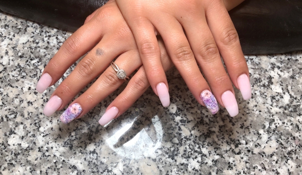 Luxor Nail Studio - Lynn, MA