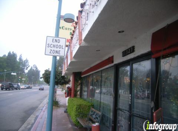 The NoHo Dinner - North Hollywood, CA