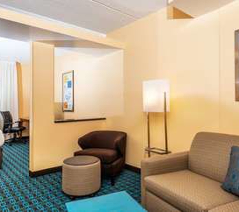 Fairfield Inn & Suites - Nashville, TN