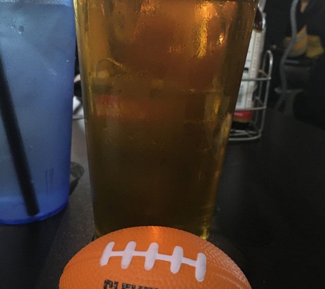 The Couch Sports Lounge - Citrus Heights, CA