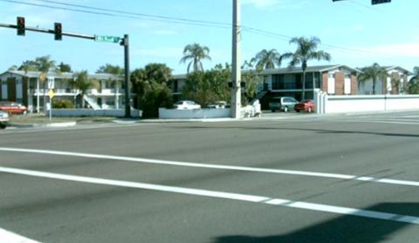 Ridge Manor & Park Place Villas Apartments - Sarasota, FL