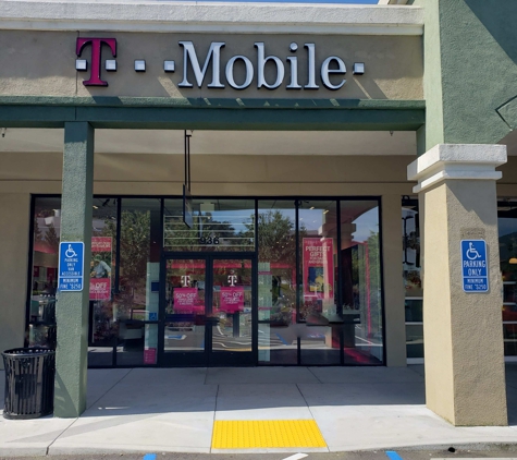 T-Mobile - Novato, CA