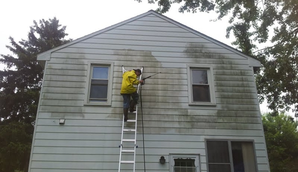 Rockin Labs Power Washing