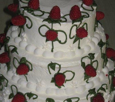 Simply Beautiful Cakes - Newberg, OR