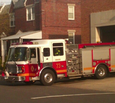 Philadelphia Fire Department Engine 73 - Philadelphia, PA