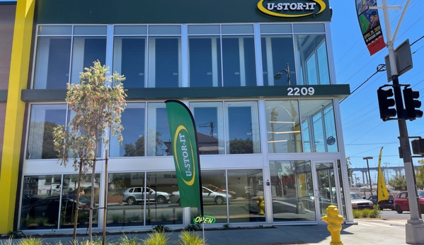 U-Stor-It Self Storage - Barrio Logan - San Diego, CA