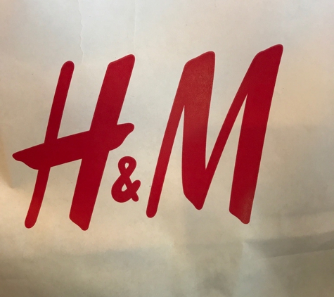 H&M - Torrance, CA