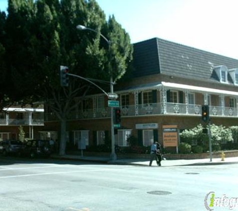Pasadena Optometry Center - Pasadena, CA