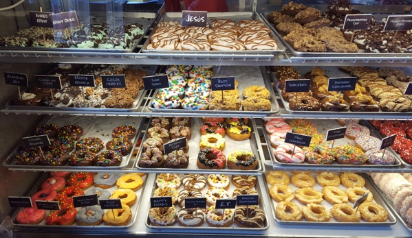 Hurts Donut Co - Lincoln, NE