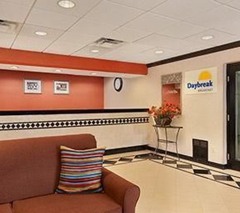 Baymont by Wyndham Latham Albany Airport - Latham, NY