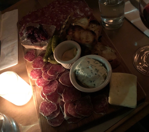 Le Caviste - Seattle, WA