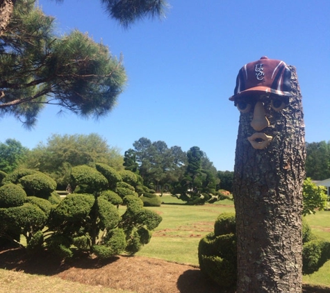 Pearl Fryar's Topiary Garden - Bishopville, SC