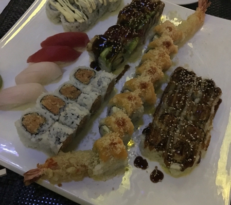 Woow Sushi - La Grange, IL