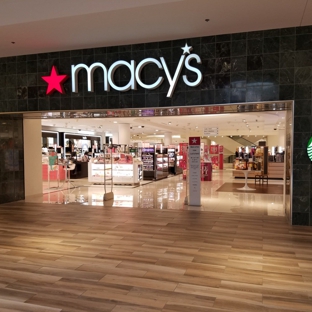 Macy's - Saint Paul, MN