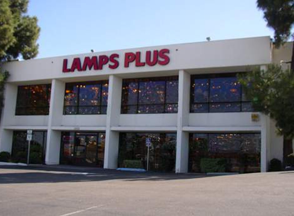 Lamps Plus - San Diego, CA