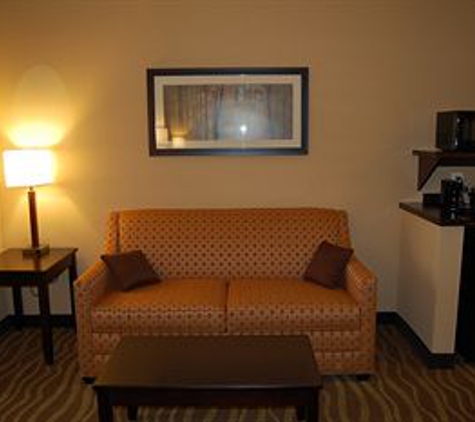 Comfort Inn & Suites - Lexington Park, MD