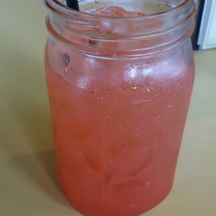Lucille's Smokehouse BBQ - Rocklin, CA. Peach strawberry lemonade