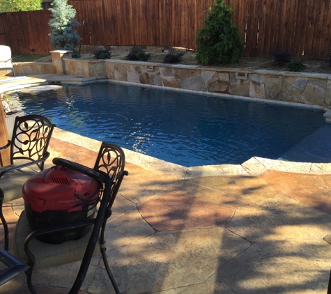 Liquid Concept Pools - Roanoke, TX