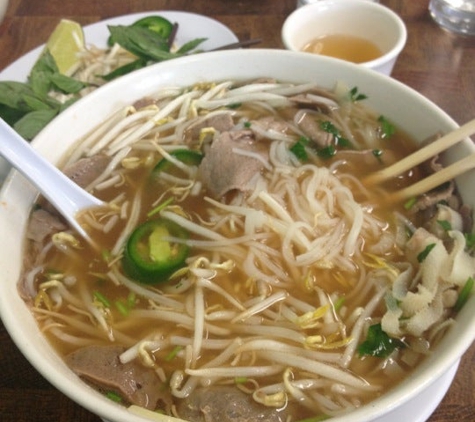 Fontana Pho - Fontana, CA