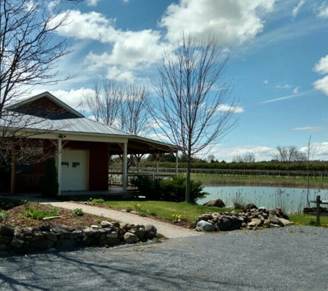 Lincoln Peak Vineyard - New Haven, VT