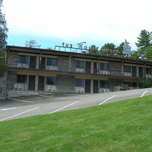 The Mountaineer Inn - Asheville, NC