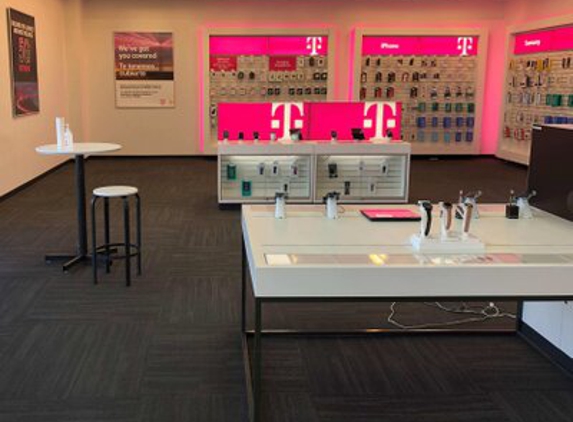 T-Mobile - Los Angeles, CA