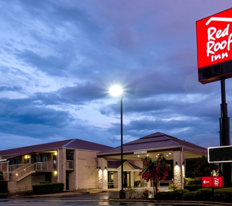 Red Roof Inn - Gadsden, AL