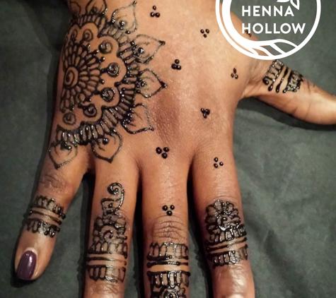 The Henna Hollow - Houston, TX