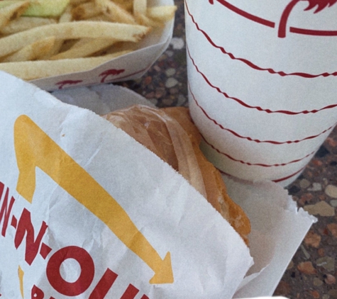 In-N-Out Burger - Pomona, CA