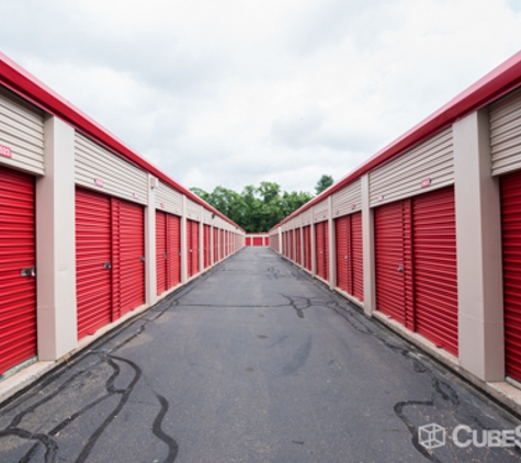 CubeSmart Self Storage - Simsbury, CT