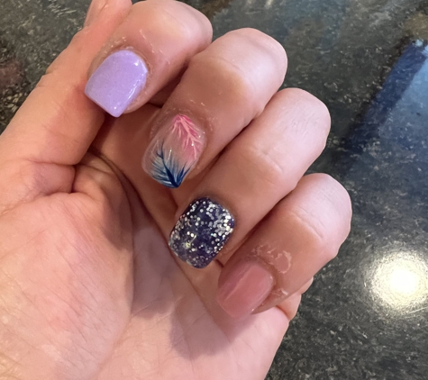 A J Nails - Sarasota, FL